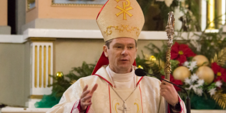 Єпископ Віталій Кривицький: "Бог немає обличчя епідемії!"