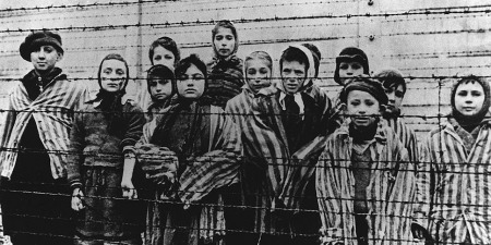 "Голокост не тільки показав людську жорстокість, він також розкрив людяність таких праведників, як Андрей Шептицький", - Євген Топчій