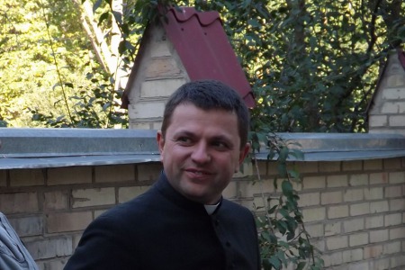"Наша віра не полягає на знанні теології", - отець Руслан Михалків