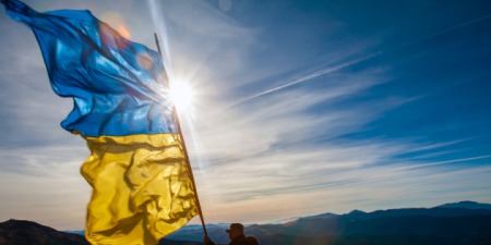 Яке походження і значення має державний прапор України? Відповідає історик Ілля Камишанський