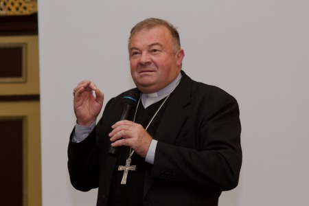 Владика Мар'ян БУЧЕК: "Гомосексуалісти намагаються підірвати авторитет Церкви"