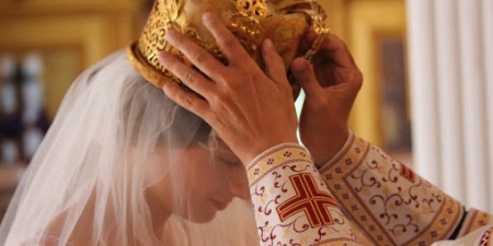 "Існує статистика, що пари, які не мають статевих стосунків до шлюбу, розлучаються рідше", - отець Петро Лопатинський