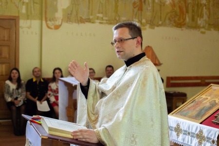 "Всі християни, у певному сенсі, є священниками!" - Отець Юрій Блажиєвський