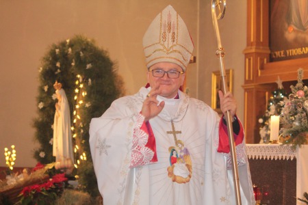 "Якщо Господь буде з нами - матимемо спасіння і спокій в серці!" -  Єпископ Ян Собіло про Різдво, Україну, війну і мир