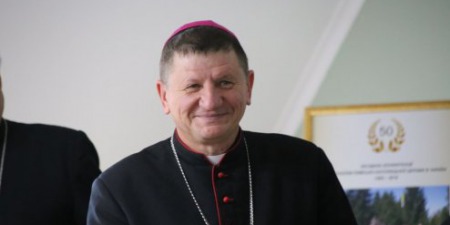 "Більше дивимося на Бога, а не на наші проблеми!" - єпископ Віталій Скомаровський