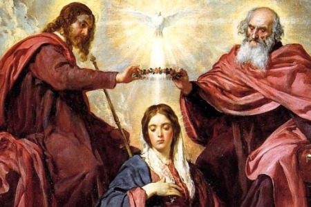 "Діва Марія має участь у владі свого Сина і спричиняється до зростання його Царства", - отець Ципріан Чоп
