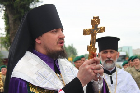 "В моїй сім'ї тема чернецва і монастирів була закрита", - єпископ Паїсій Кухарчук