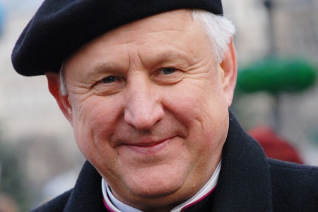"Ця війна показала, що Україна замало молиться" - проповідь єпископа Станіслава Широкорадюка