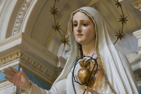 "Коли згадуємо Серце Марії, то вшановуємо і Серце Ісуса - так має бути", - отець Ципріан Чоп