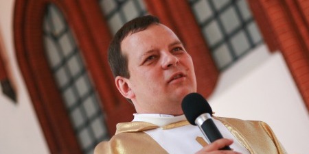 "Ми не зможемо зрозуміти всього великого Її страждання, бо не досягаємо всієї повноти Її любові", - о.Кшиштоф Бузіковський
