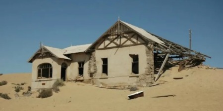 Дім на скелі і дім на піску, - коментар Євангелія дня