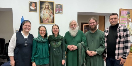 Коли звучить тривога &mdash; моліться &laquo;Отче наш&raquo;: духовний заклик спільноти Harpa Dei до України