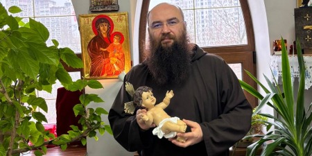 "Вертеп - Євангеліє для очей: доторкнутися до Христа своїм серцем", - о.Віктор Дешук