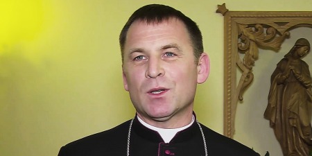 "Сьогодні Ісус Христос - сидів би вдома!" - Владика Павло Гончарук про Пасху, карантин і відповідальність