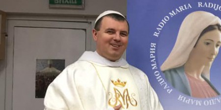 Яку молитву потрібно читати відразу при вході в храм?