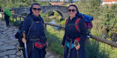 «Каміно де Сантьяго - паломницька подорож довіри та прощення» - свідчення сестри Тетяни Богославець.