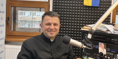 &laquo;Бог поряд і піклується про нас&raquo;, &ndash; отець Руслан Михалків