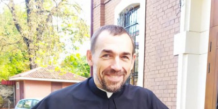 Що насправді мав на увазі Ісус, коли говорив про любов до ворогів? - відповідає отець Валентин Матушевський
