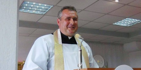 "Віруючі батьки є вогнищем живої довіри Господу", - отець Вальдемар Павелець