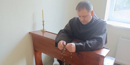 Розарій разом з о.Флоріаном: "Формування культу Діви Марії" (програма друга)