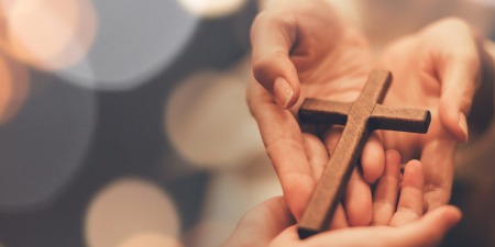 Спокуситися через Ісуса Христа, - коментар Євангелія дня