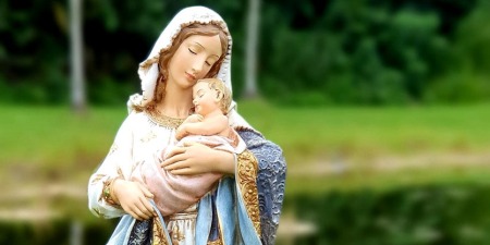 Посвячення Богородиці. День 5: Еротика