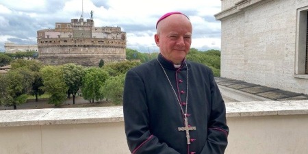 Навернення як шлях до справжнього щастя: катехеза єпископа Яна Собіло