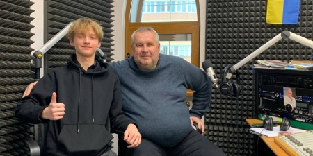 "Я можу робити те, що мені подобається, і одночасно проповідувати. А це - добра справа". - Іван Чуприн 14 років.