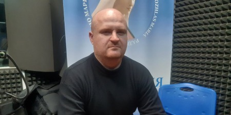 Підтримка батьків полеглих захисників. "Суспільство, ще тільки навчається допомагати людям в скорботі" , - капелан Артем Семенець