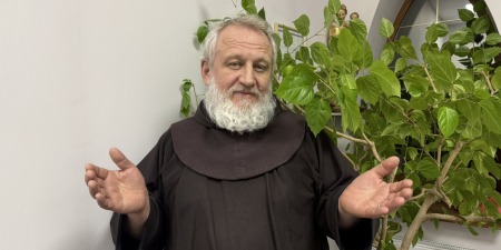 &laquo;Людина створена для спільноти: чи достатньо недільної Літургії?&raquo;