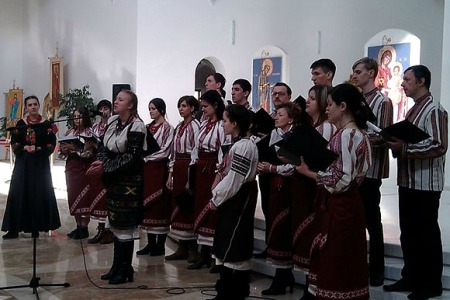Страсні хорові твори наживо зі студії «Радіо Марія»