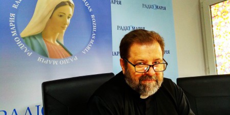 Яка з православних церков найтісніше співпрацює з Римським Престолом?