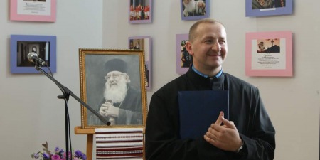 "Бог постійно турбується про нас", - о.Григорій Рогацький