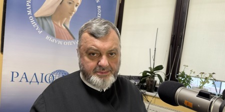 " Ви - світло світу" (Мт. 5:14)