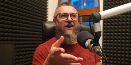 "Жінка - не роль, не функція, а місія серця", - катехеза отця Віталія Козака