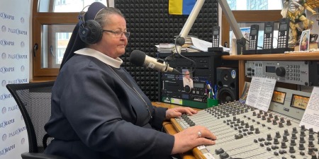 Радіомарафон на Радіо Марія: час молитви, свідчень та підготовки до Великодня