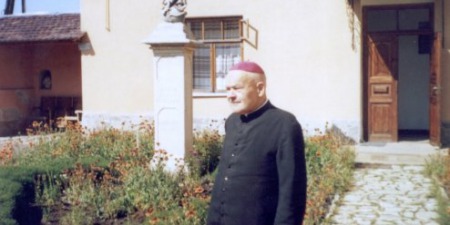 Отець Олександр Халаїм про те, на якій стадії беатифікаційний процес єпископа Яна Ольшанського